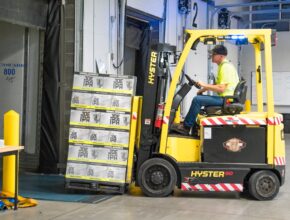 Warehouse Jobs in Italy with Residence Permit - Blue Card EU Eligibility